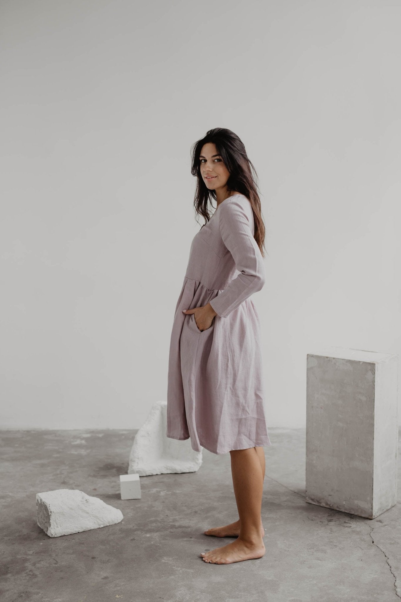 Lapland mid-length linen dress - Linanden