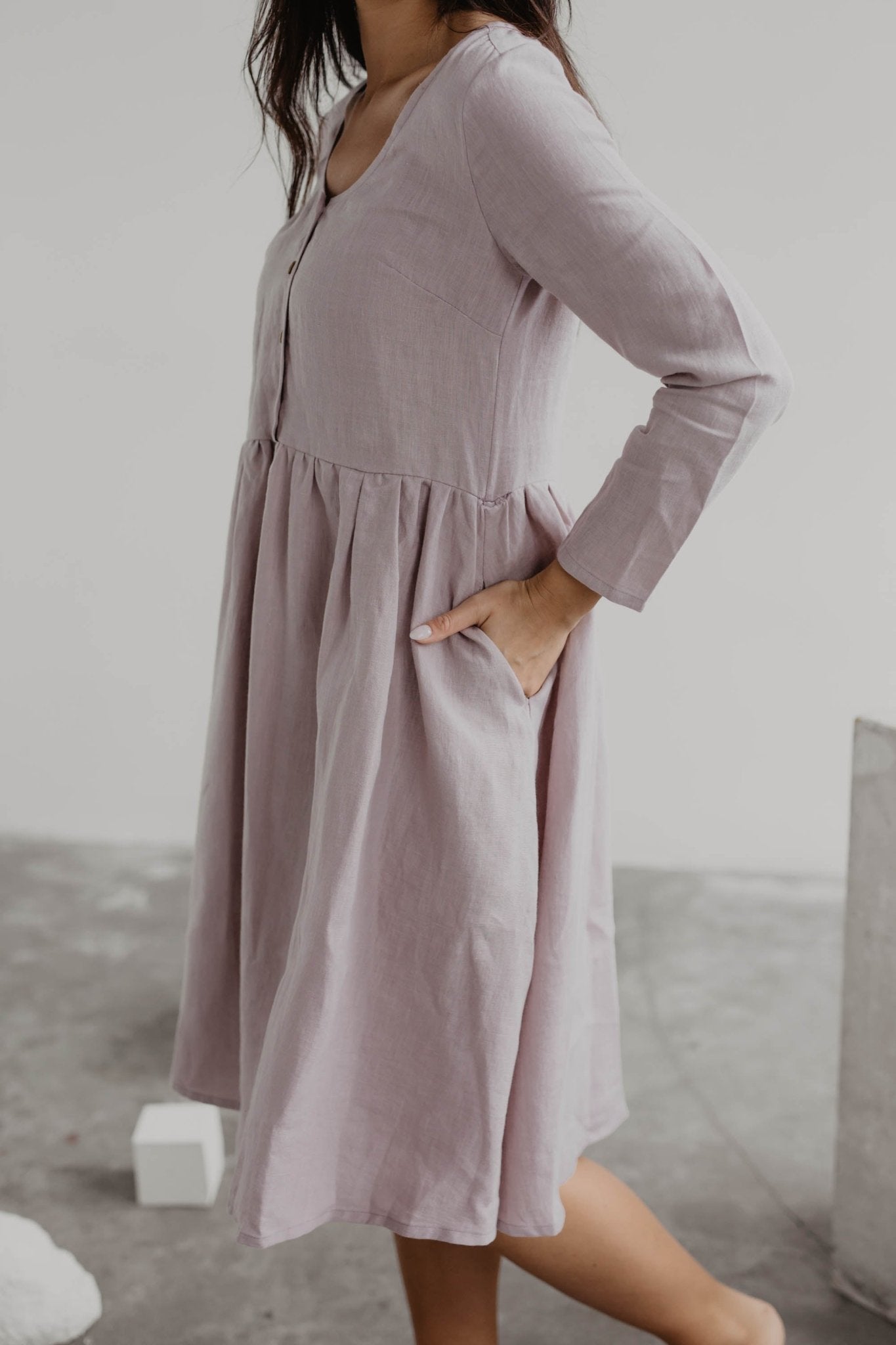 Lapland mid-length linen dress - Linanden