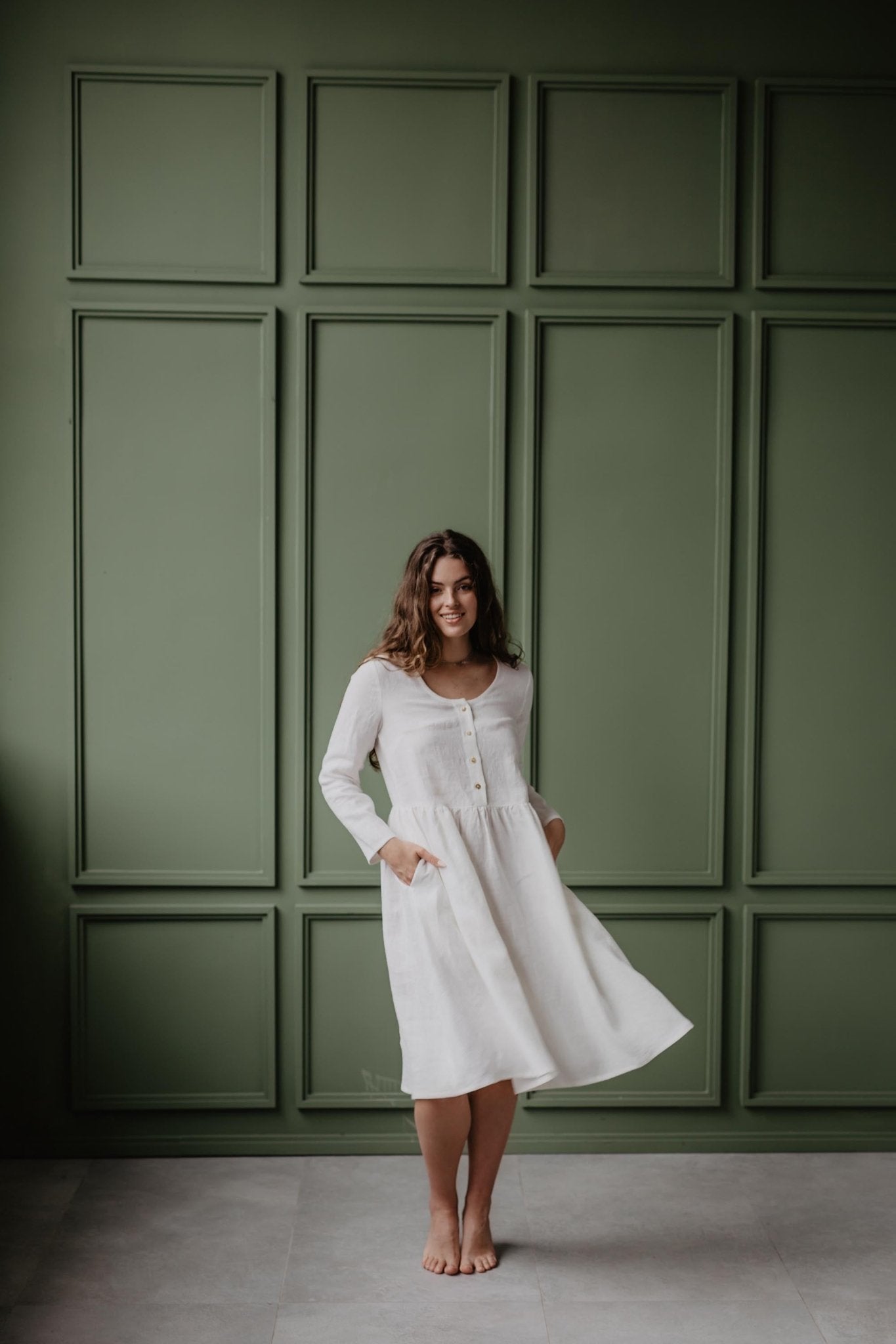 Lapland mid-length linen dress - Linanden