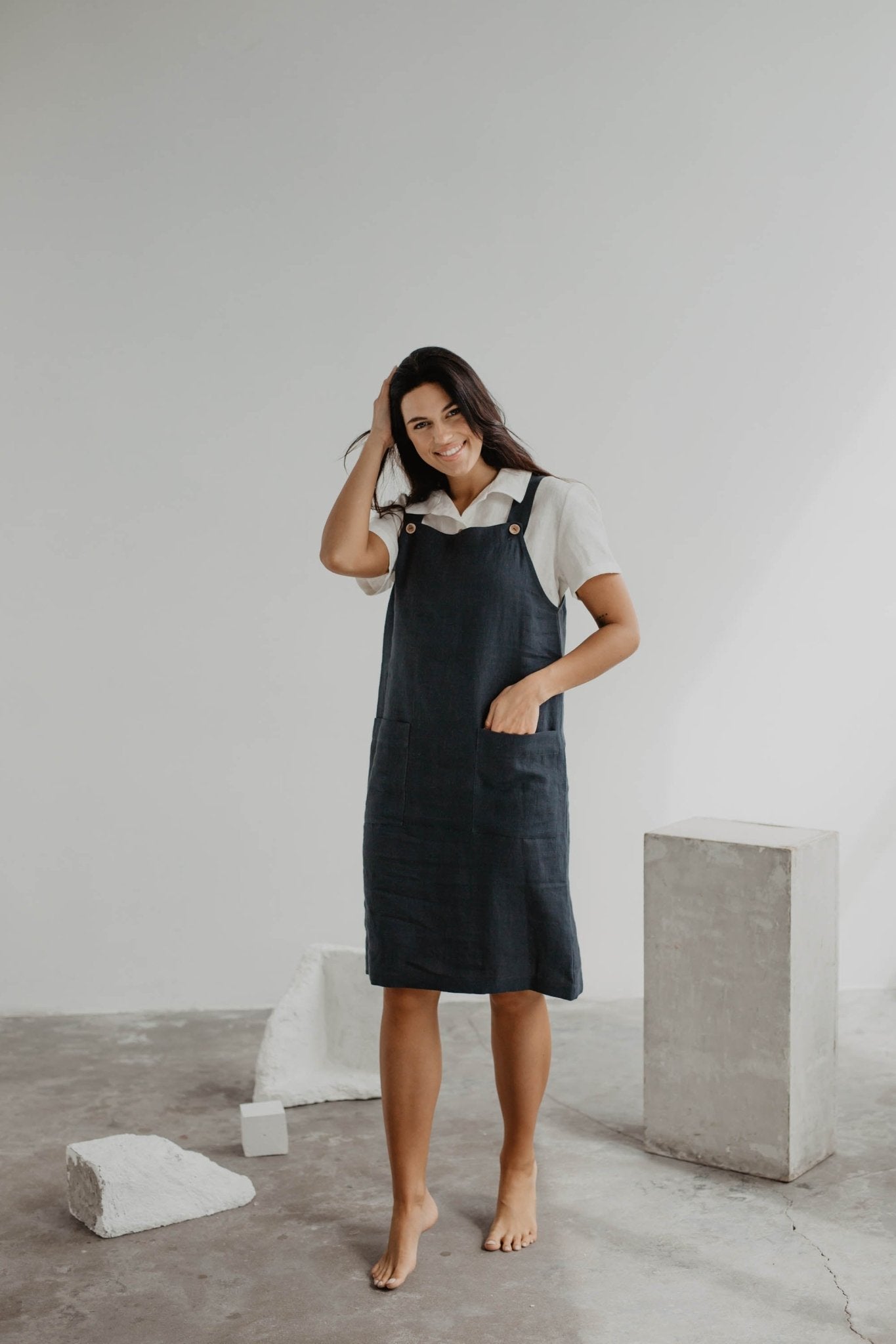 Linen apron dress JADE - Linanden