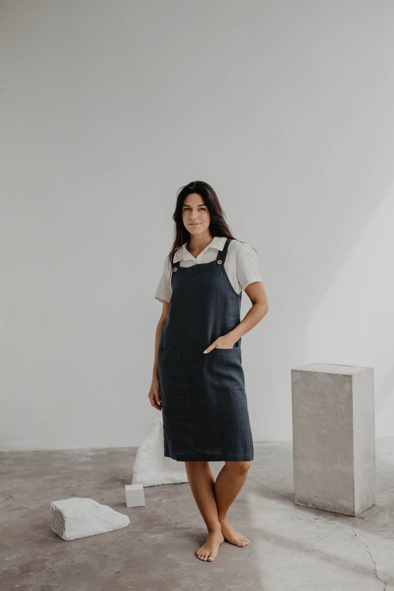 Linen apron dress JADE - Linanden