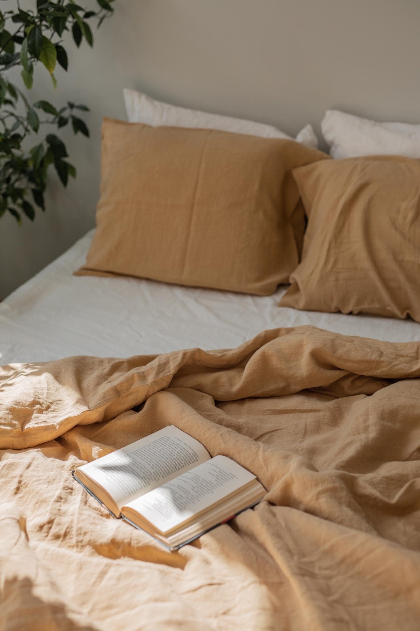 Linen bedding set in Mustard - Linanden