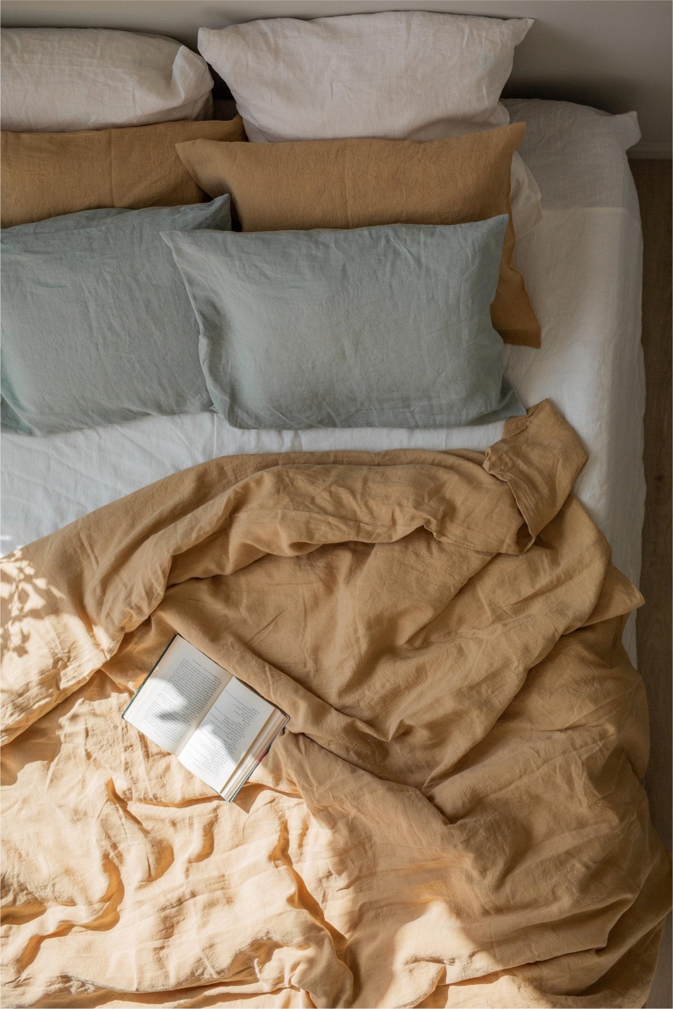 Linen bedding set in Mustard - Linanden