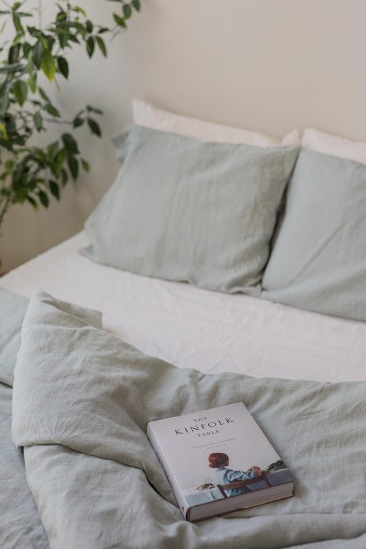 Linen bedding set in Sage Green - Linanden