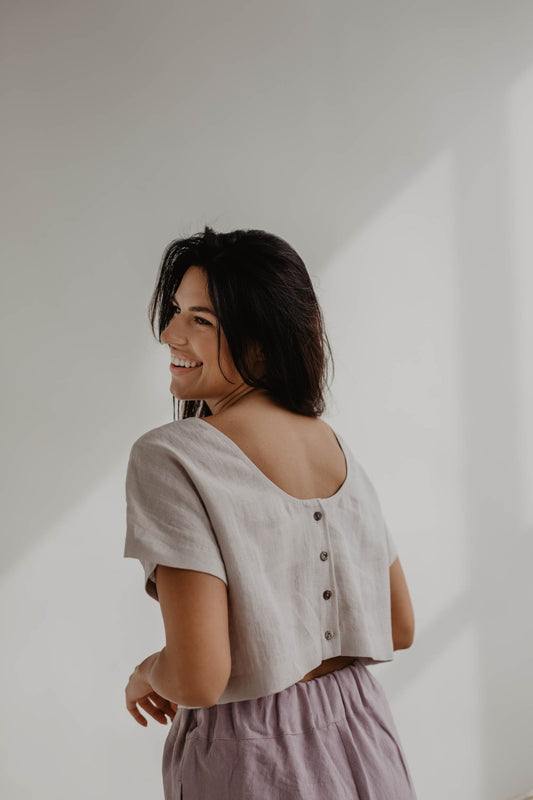 Linen crop top with buttons LISA - Linanden