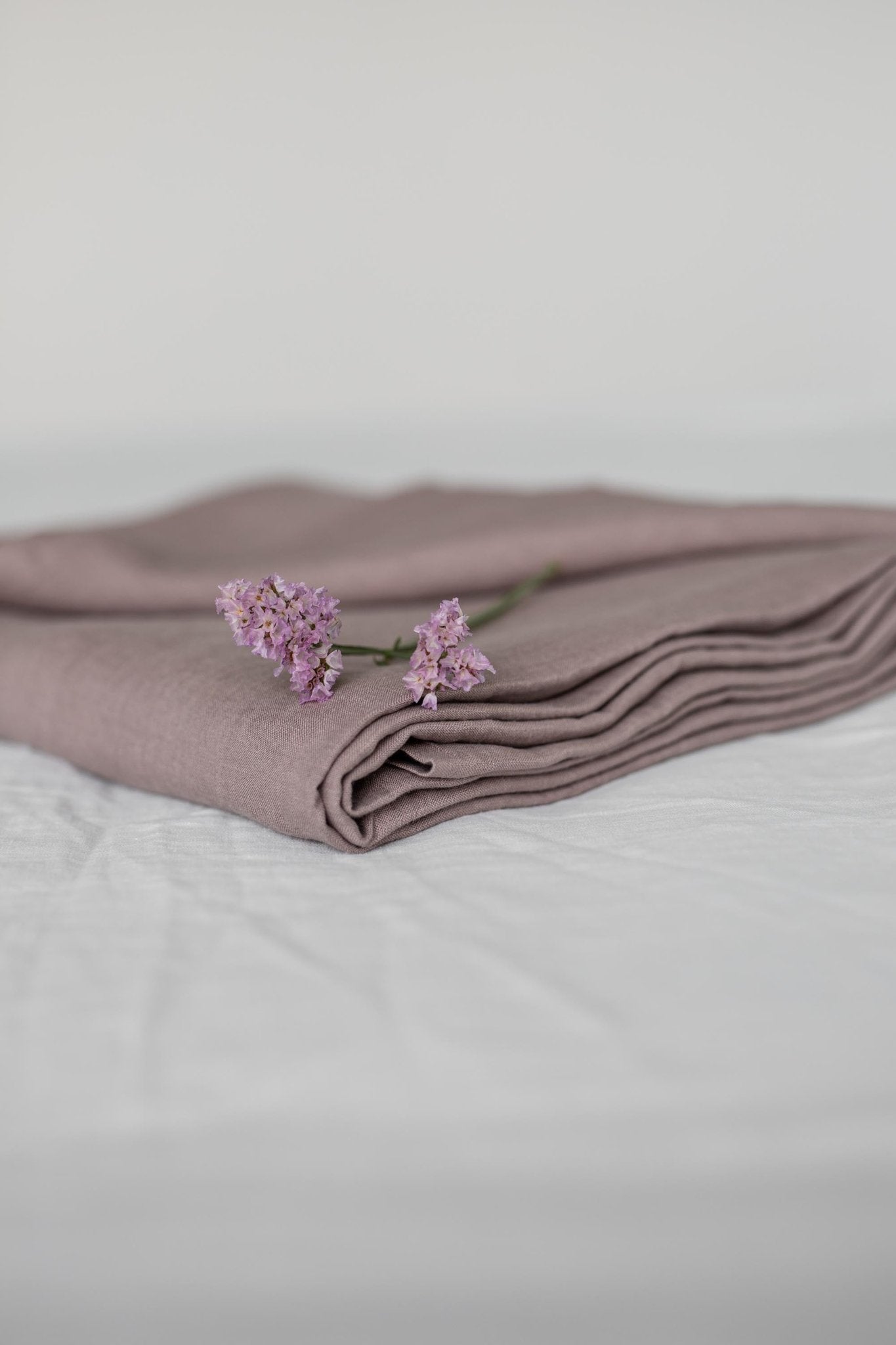 Linen flat sheet in Rosy Brown - Linanden