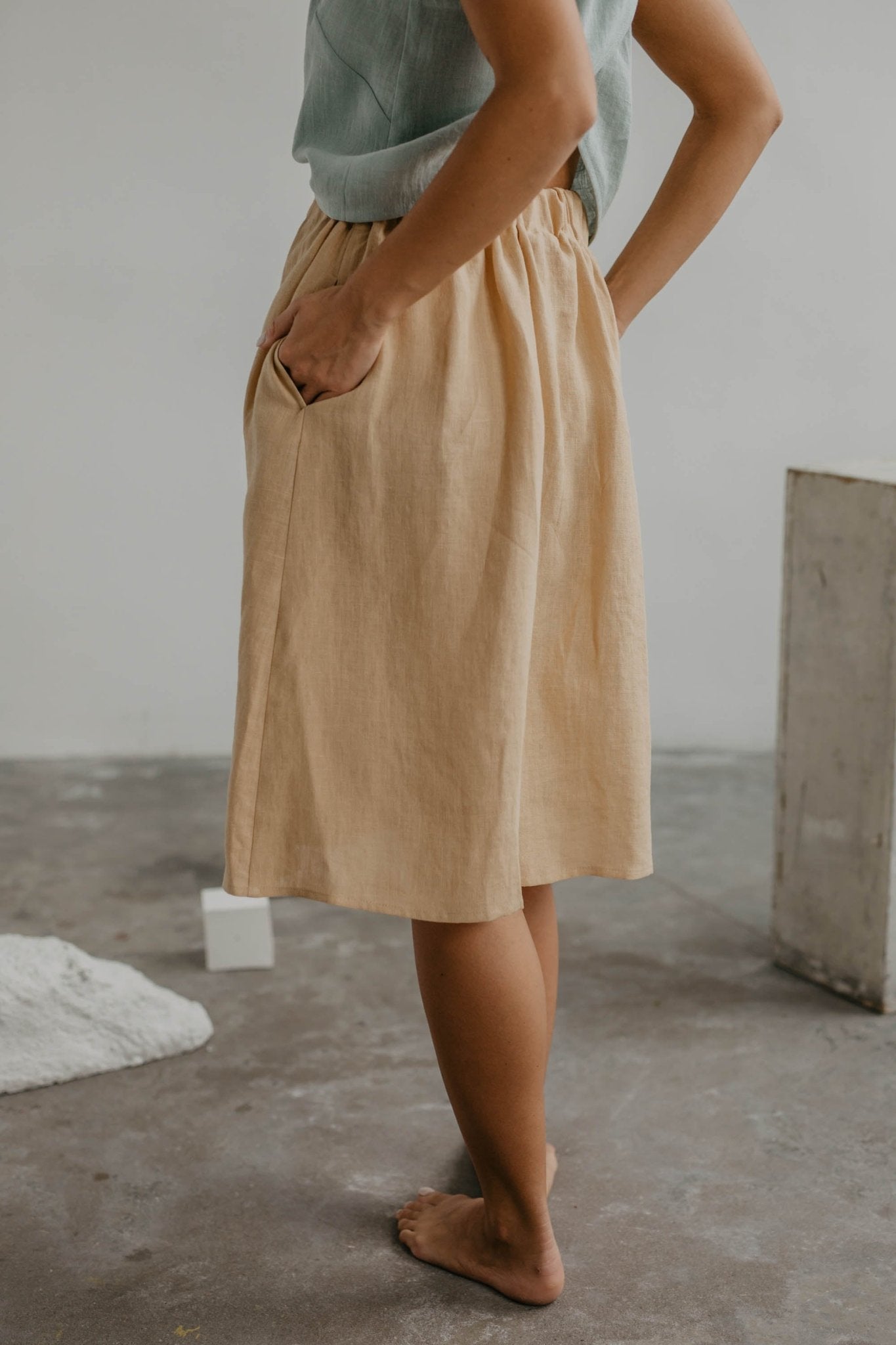 Linen skirt with buttons DAISY - Linanden