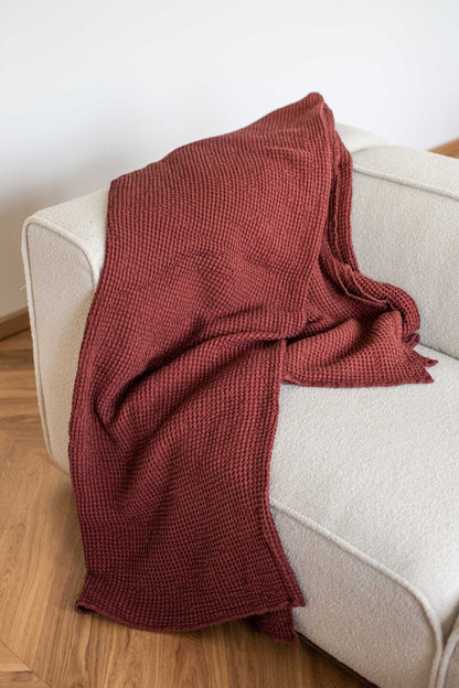 Linen waffle blanket in Terracotta - Linanden