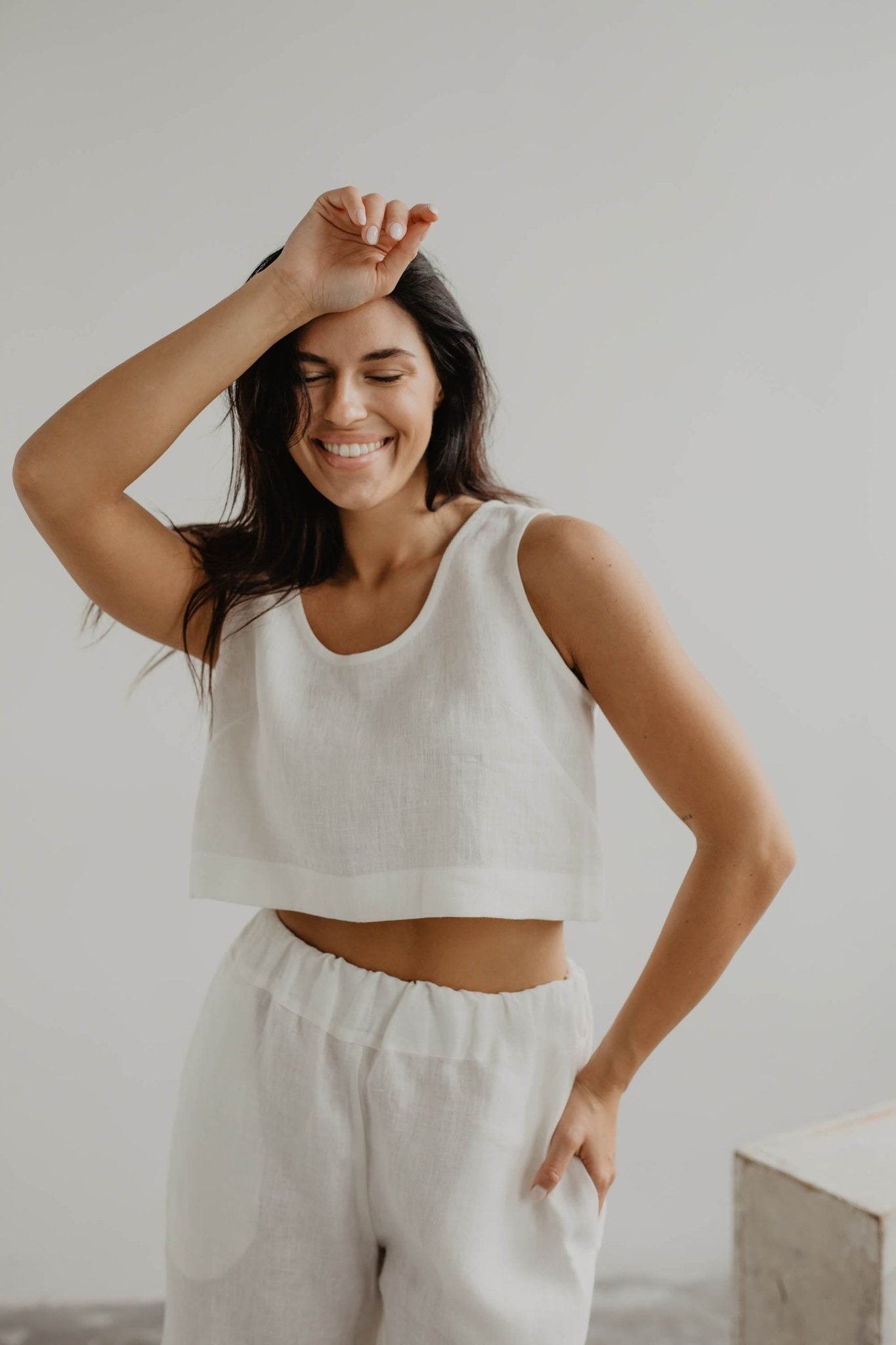 Mini linen crop top PIPPA - Linanden